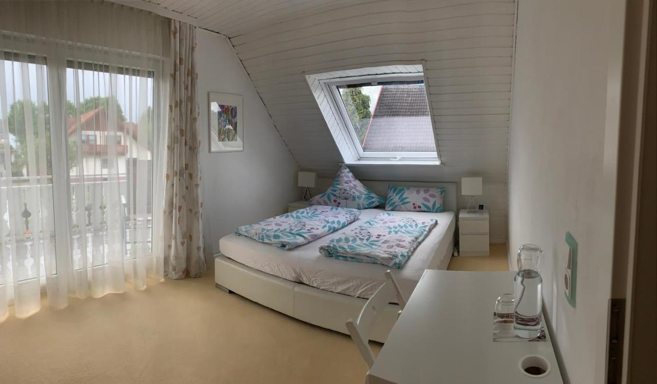 Schoene Zimmer Im Zentrum Leben Offenbourg Extérieur photo